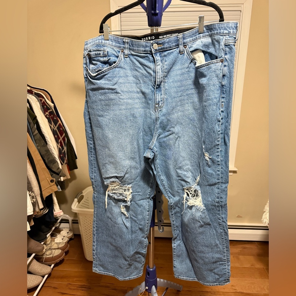 Torrid Size 24 Short- High Rise Baggy Straight Distressed Jeans - Picture 7 of 8